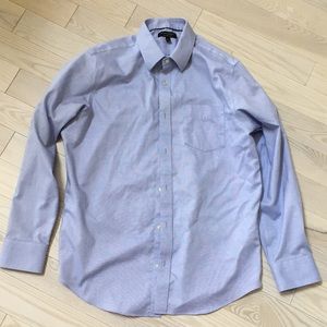 Banana Republic non iron size large dress shirt